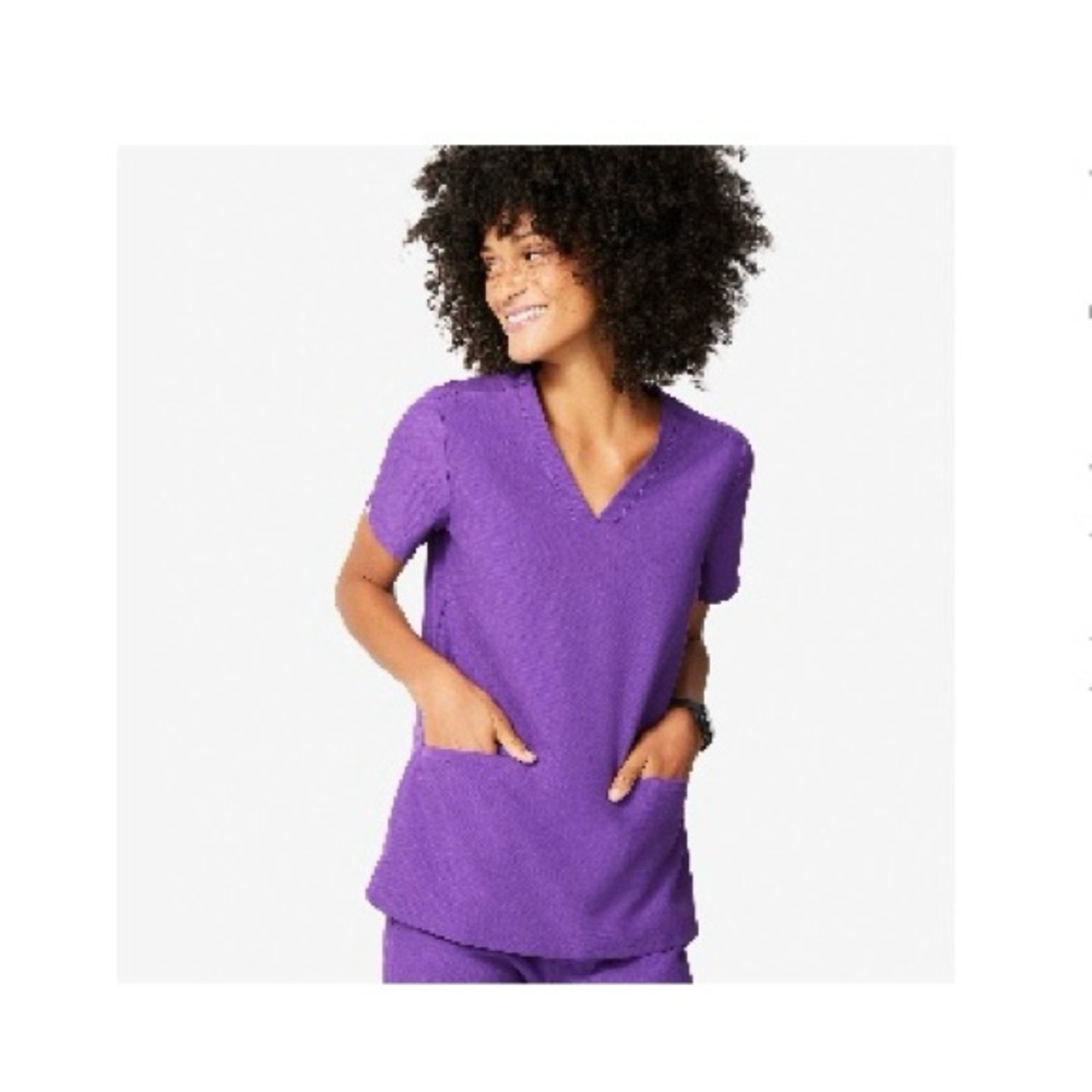 Figs Ultra Violet 3 pocket scrub top